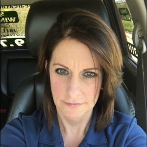 Meet your Posher, Becki